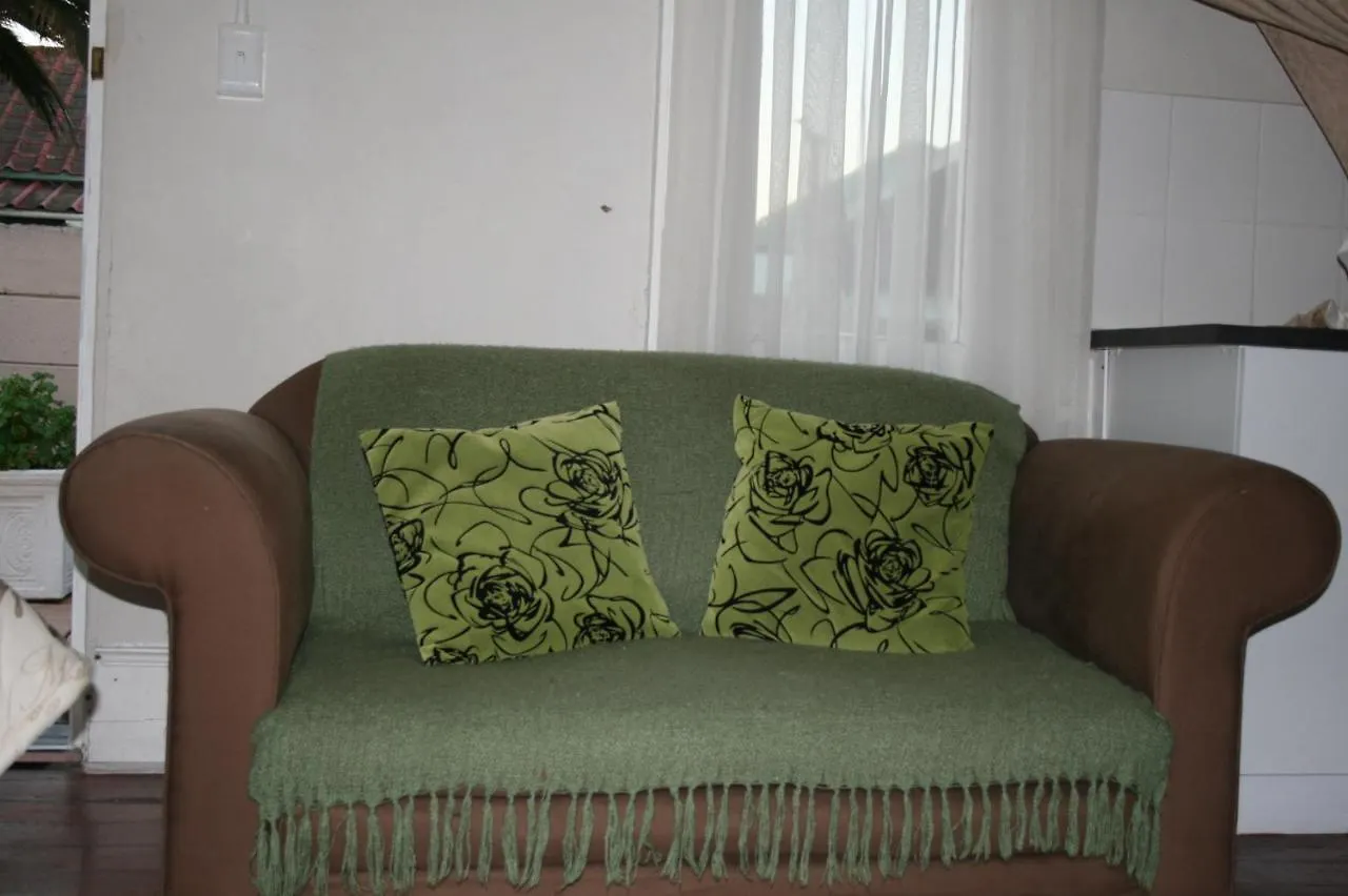 Glen Lilly Self Catering Daire Parow Güney Afrika